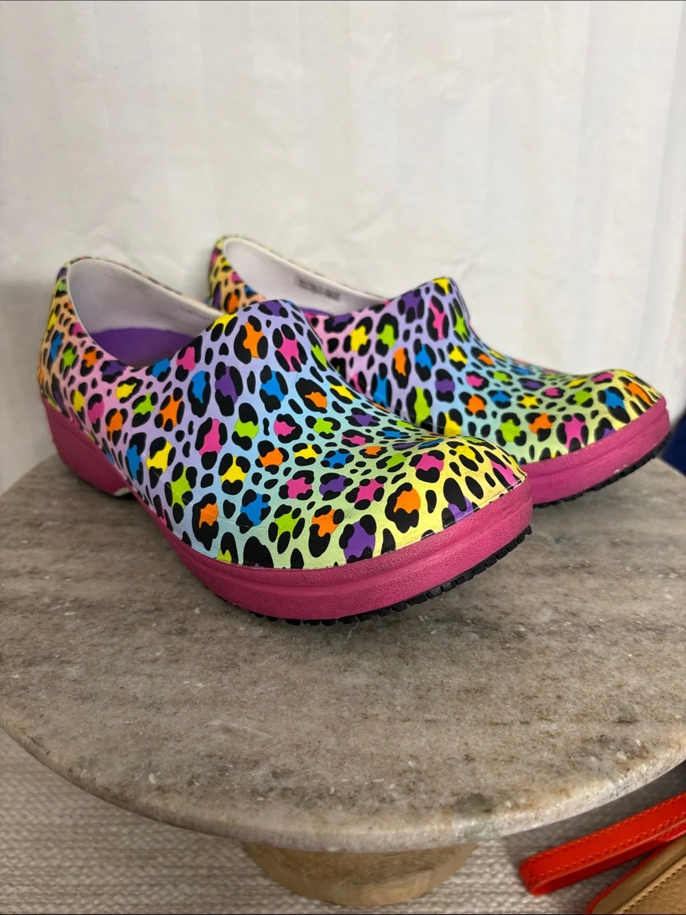 CROCS Lisa Frank Clog Neria Pro 11 Clogs